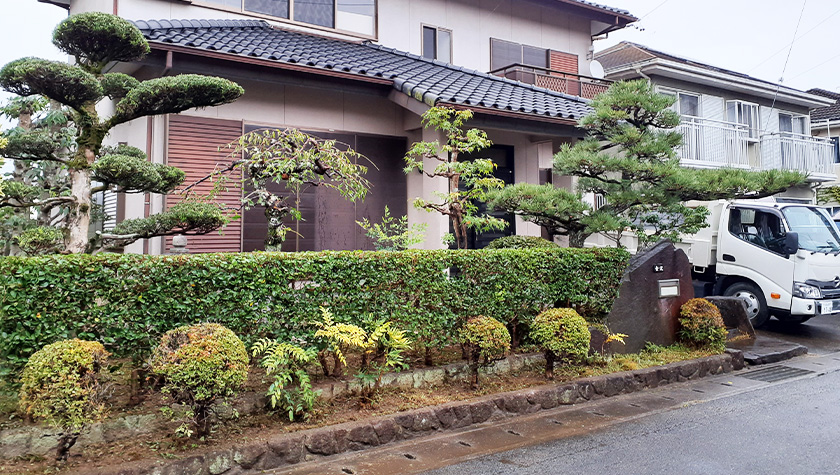 浜松市浜名区個人宅の除草・刈込・剪定作業